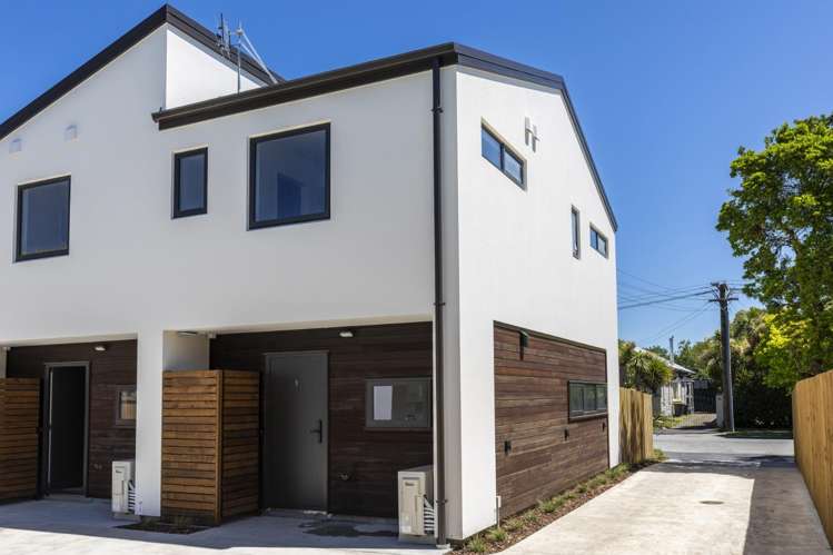 1/220 Geraldine Street Edgeware_0