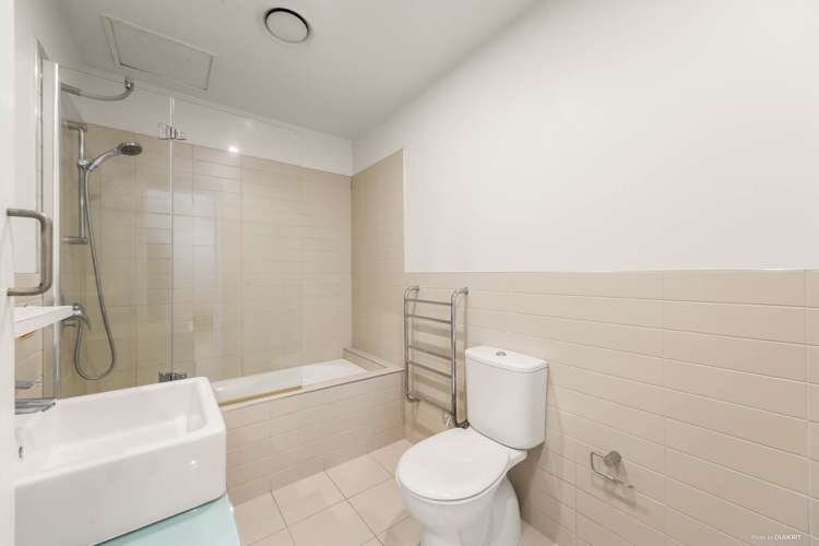 1205/18 Beach Road Auckland Central_7