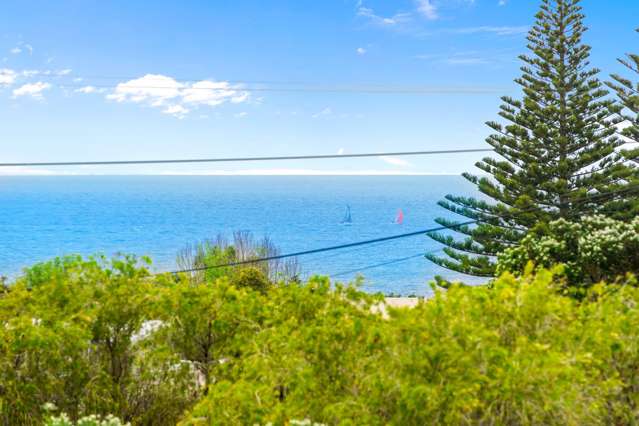 6 Sea View Road Leigh_1