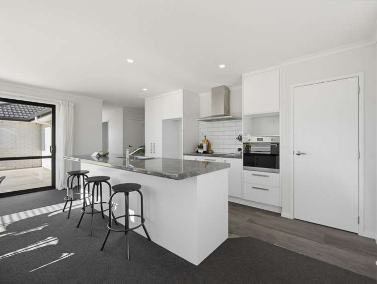 52 Te Wharo Drive_4