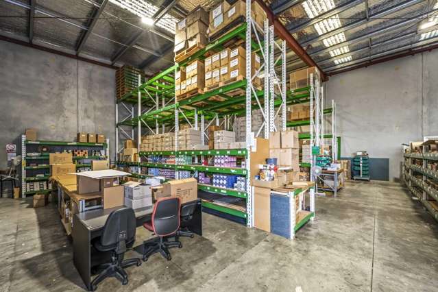 25C Airborne Road Rosedale_3