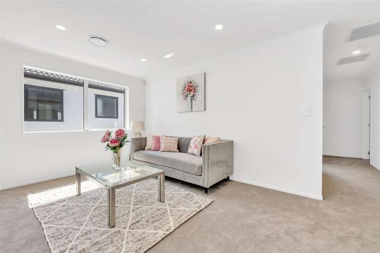 76 Ksenia Drive Flat Bush_22