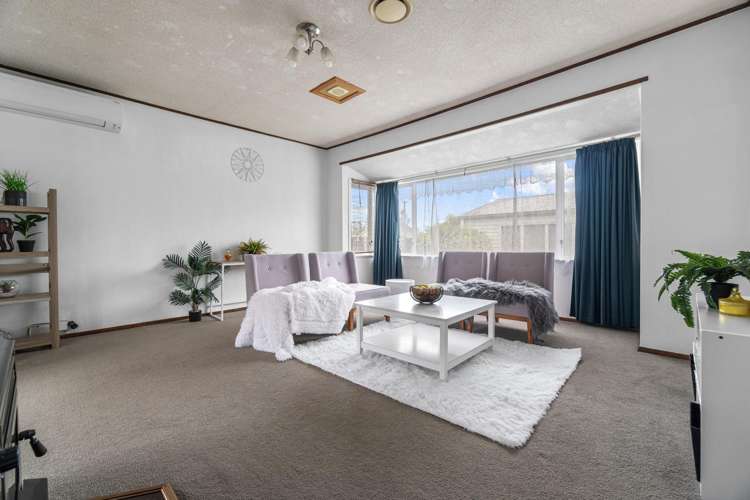 12 Bains Avenue Hamilton East_15