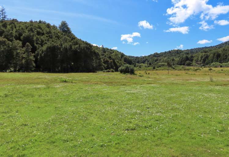 2265 State Highway 7 Reefton_13