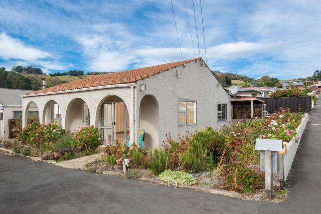 Ideal first home, downsizing or investment option