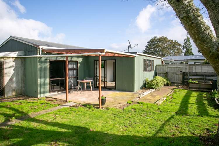 186 Swayne Road Cambridge_16