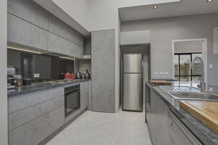 43 Bradshaw Street South Dunedin_2