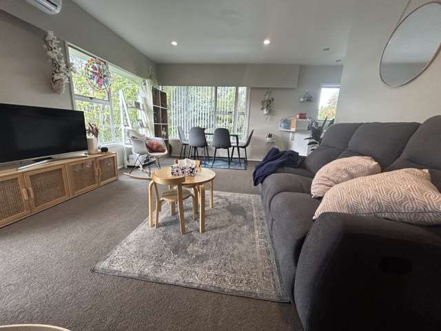 2/65 High Road 10878_2