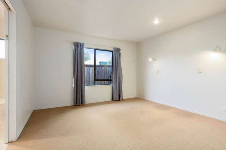 96 Buscomb Avenue Henderson_5