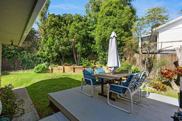 2/65 Keegan Drive Massey_5
