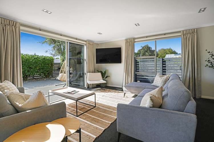 3 Elmwood Grove Tinwald_12