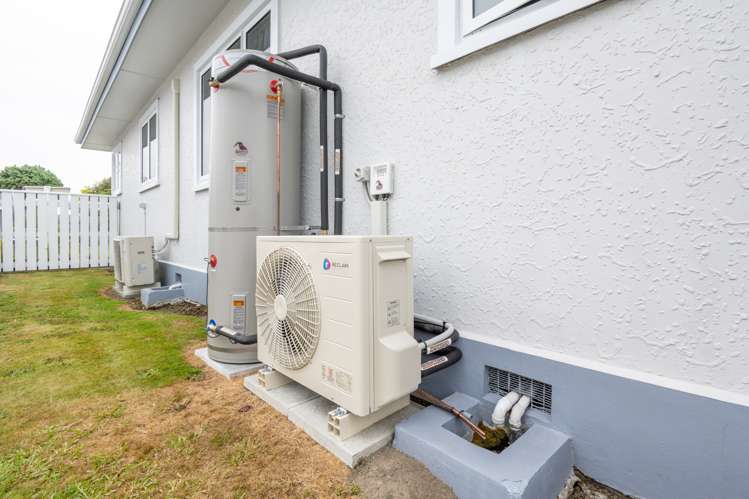 215 Mayfair Avenue Mayfair_18