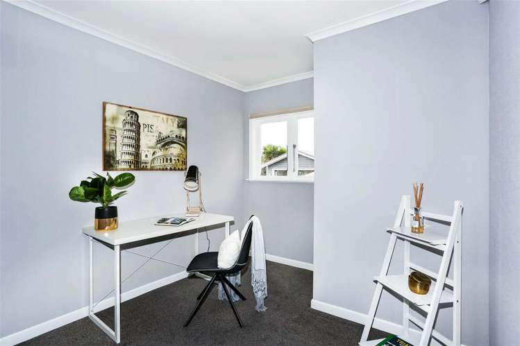 22 Russell Avenue Pukekohe_11