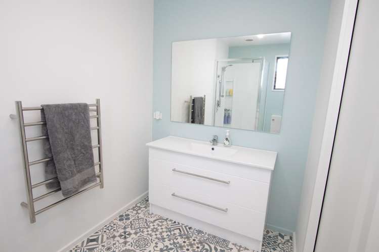 79 Trevors Road Hampstead_19