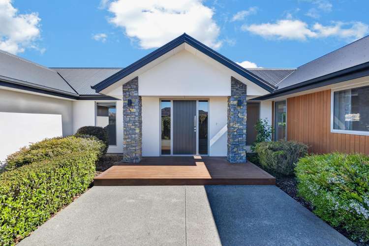 16 Landsborough Drive Darfield_1