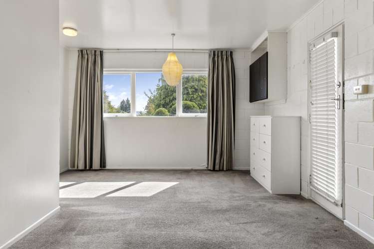 74 Taharepa Road Hilltop_7