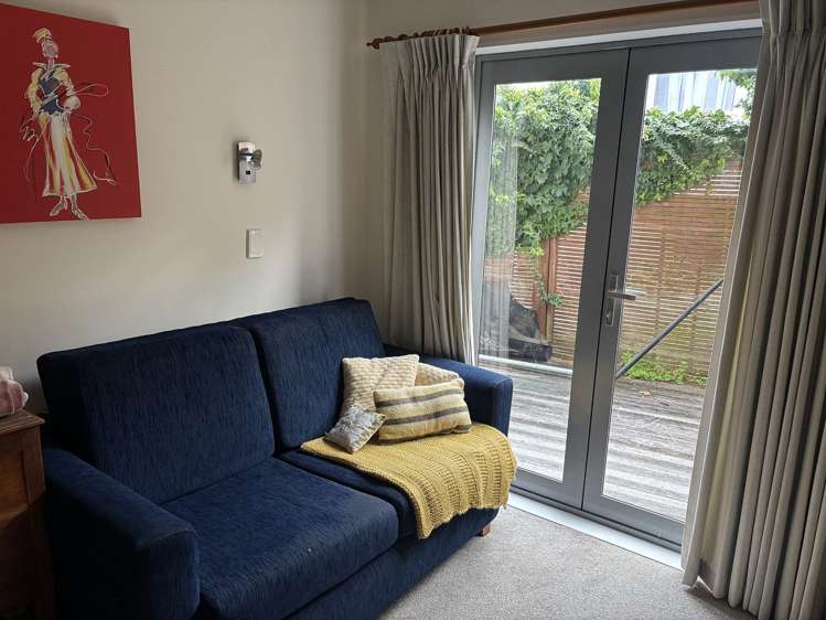 13 Zita Avenue Matakatia_3