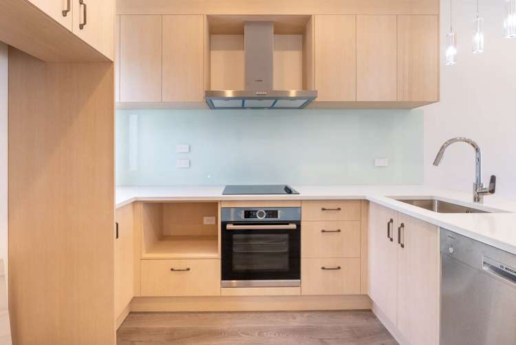 182 Rockfield Road Penrose_20