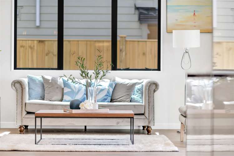 19 Dungloe Avenue Flat Bush_35