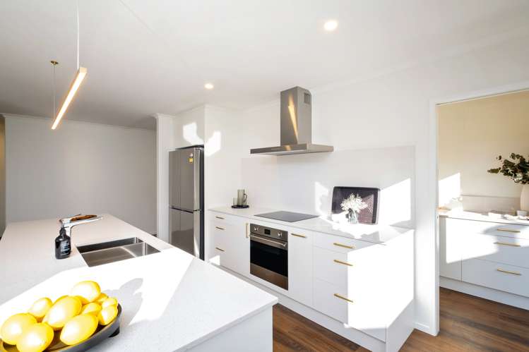 76 Pelorus Avenue Poraiti_8