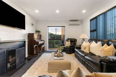 2 Oran Road_2