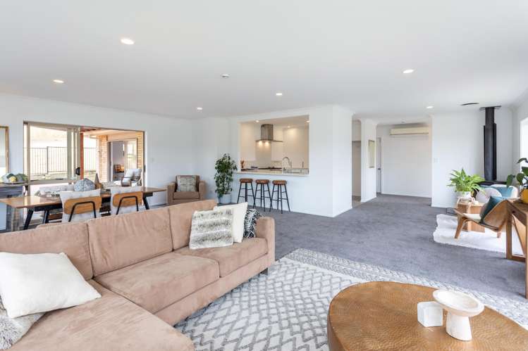 34 Te Kauri Place Helensville_4