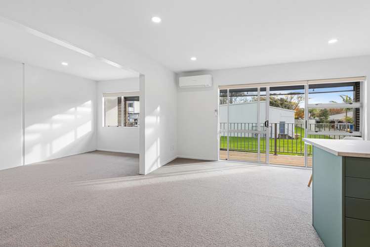 2/15 Lovell Court Albany_11