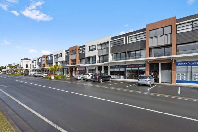 Retail gem on Millwater Parkway