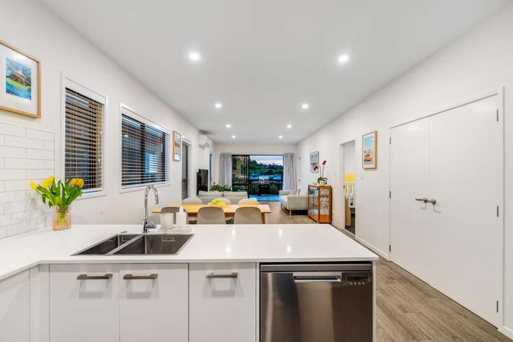 17 Pukanui Avenue Totara Park_5