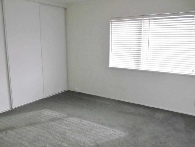 1/10 Dallinghoe Crescent Milford_12