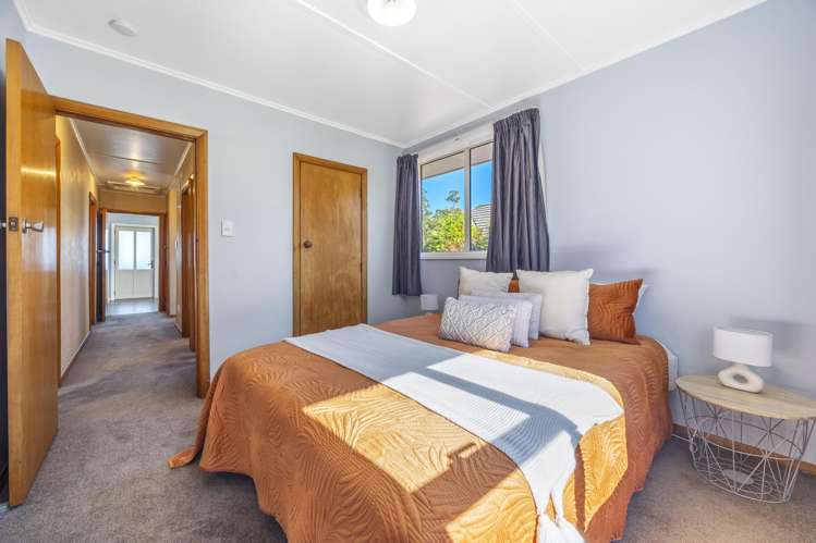 3 Hanlon Street Halfway Bush_16