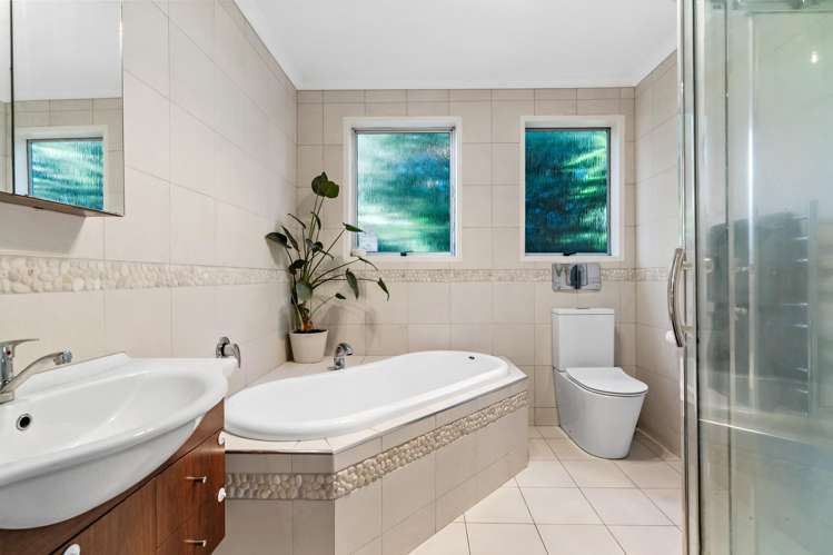 13 Range View Road Mount Albert_10