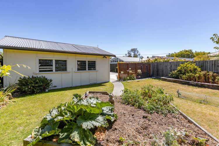 4 Barclay Place Burwood_25