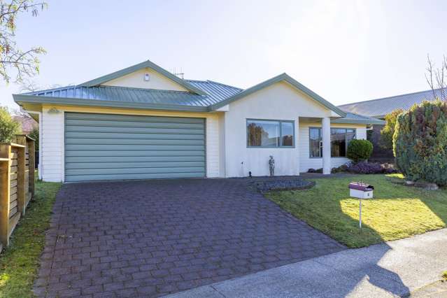 6 Balmoral Drive Hilltop_3