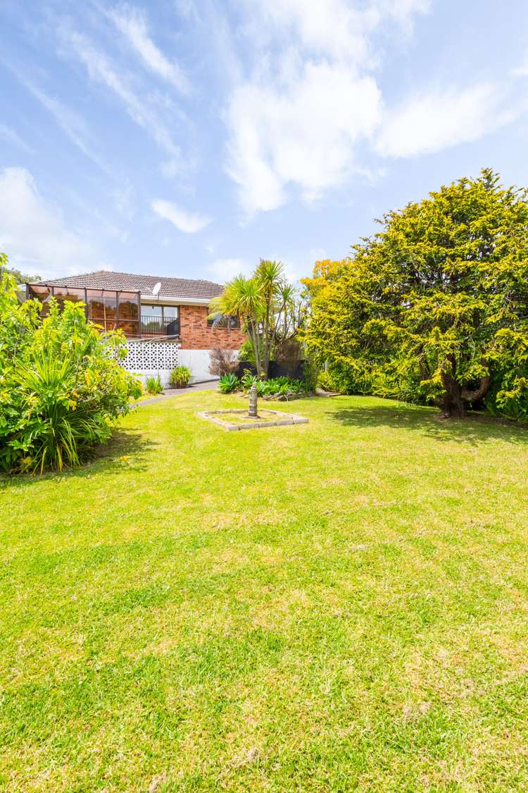 60 Mcfadzean Drive Blockhouse Bay_17