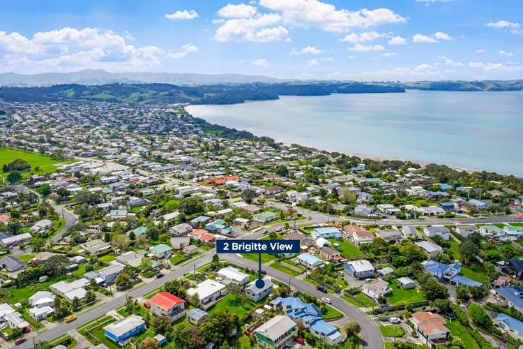 2 Brigitte View Snells Beach_18