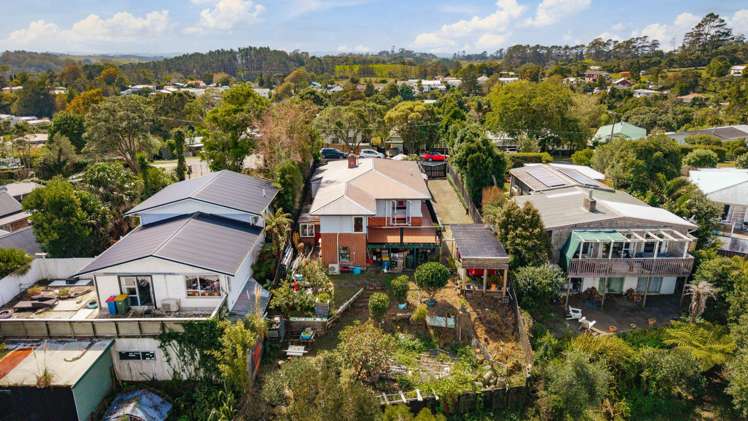 9 Burnham Road Waitakere_38