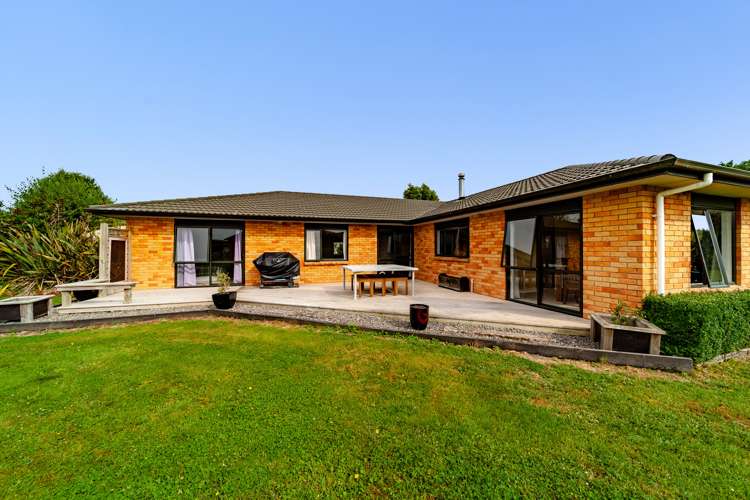 28 Pourerere Road Waipawa_0