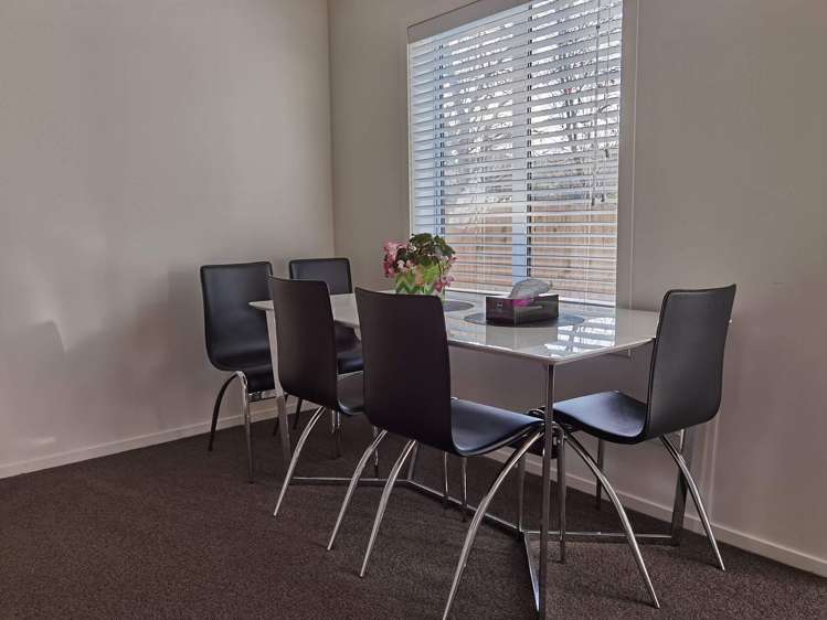 3/30 John Jennings Drive Oteha_14