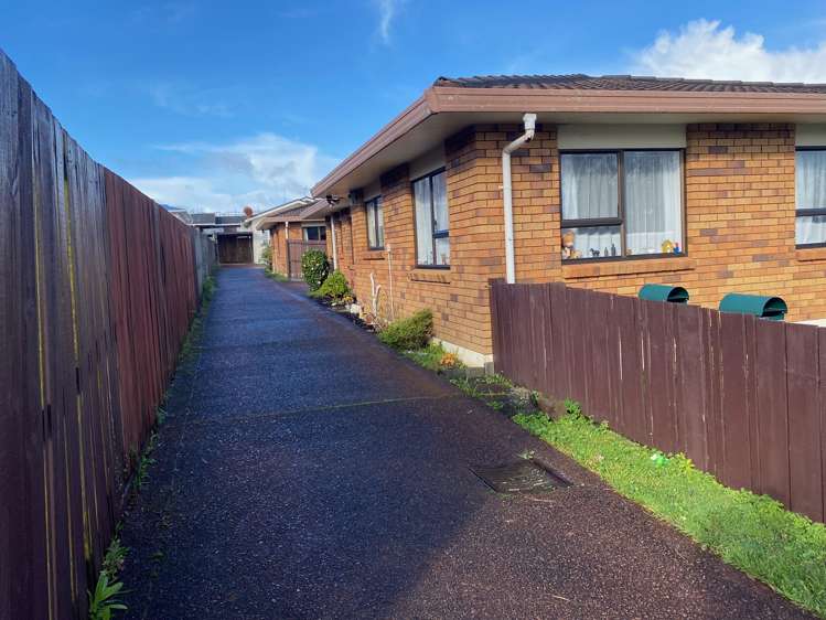 2/14 Bolton Street Blockhouse Bay_9