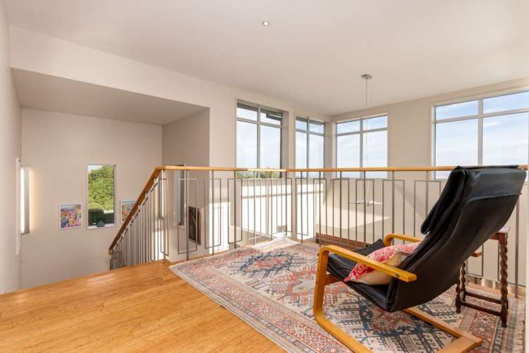 9 Watlings Place Kennedys Bush_25
