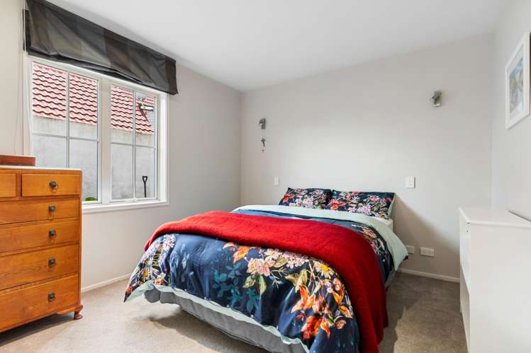 2/33 Ronaki Road Mission Bay_29