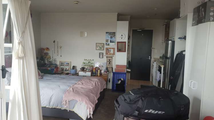 Phe/109 Vincent Street Auckland Central_10