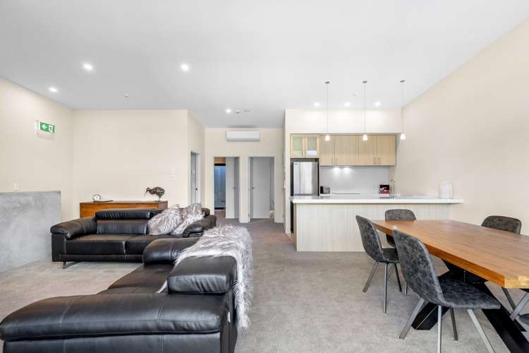 5 Le Mans Grove Cromwell_6