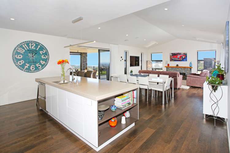 11 Bernora Crescent Bombay_8