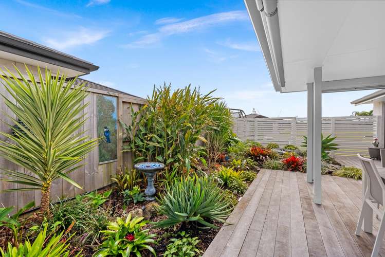 29 Saint Michael Crescent One Tree Point_14