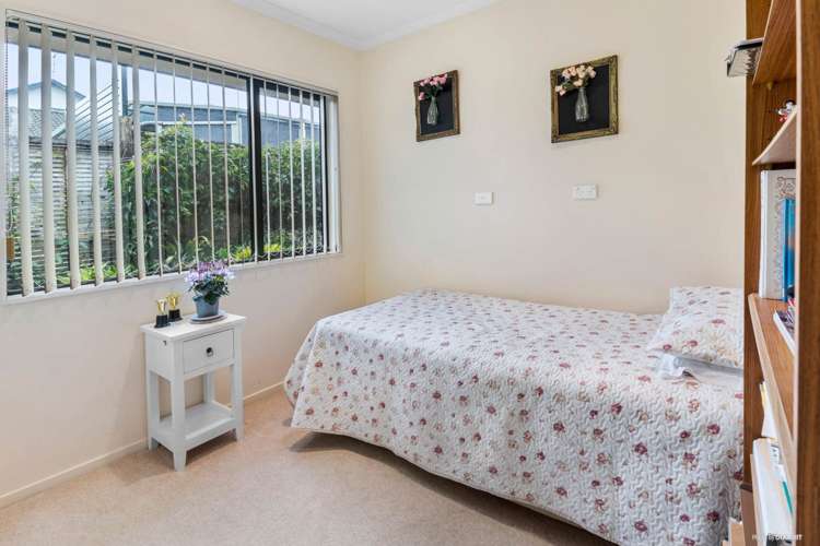 308 Hill Road The Gardens_15