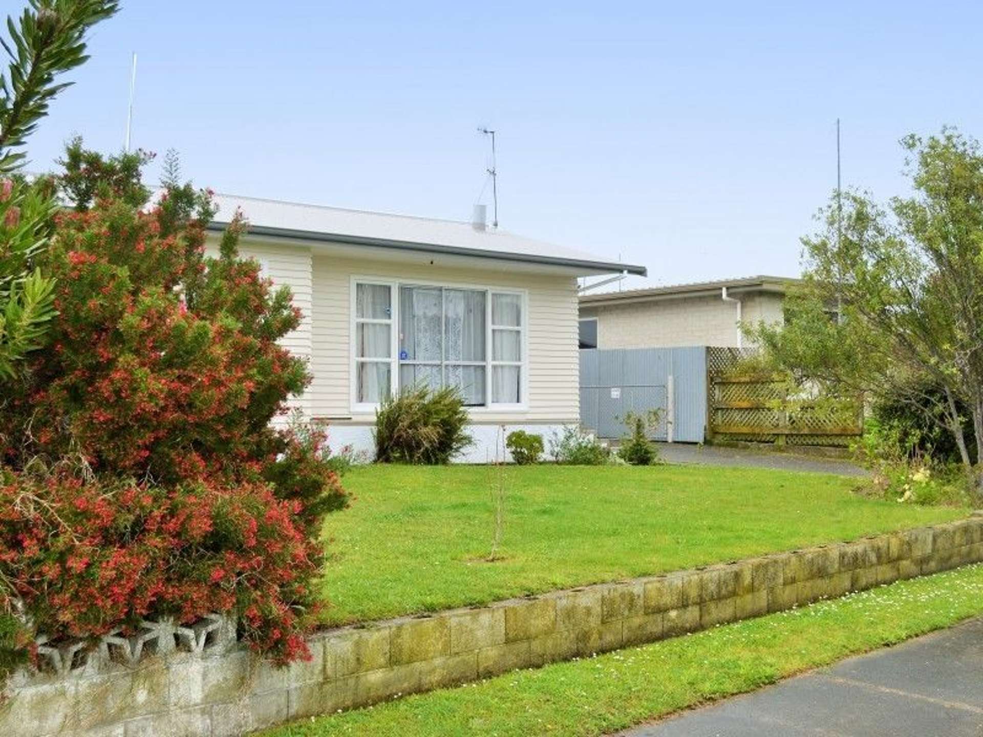 49 Liverpool Crescent Tamatea_0