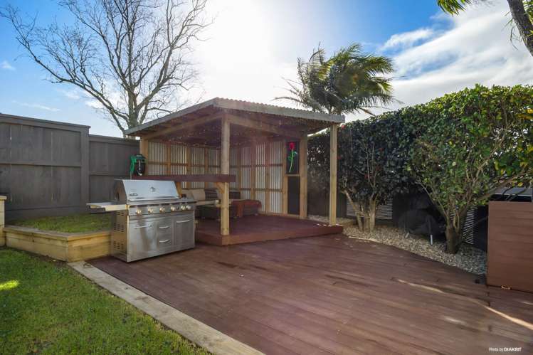 68 Bradbury Road Botany Downs_9