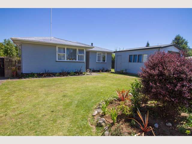 89 Goldfinch Street Ohakune_2